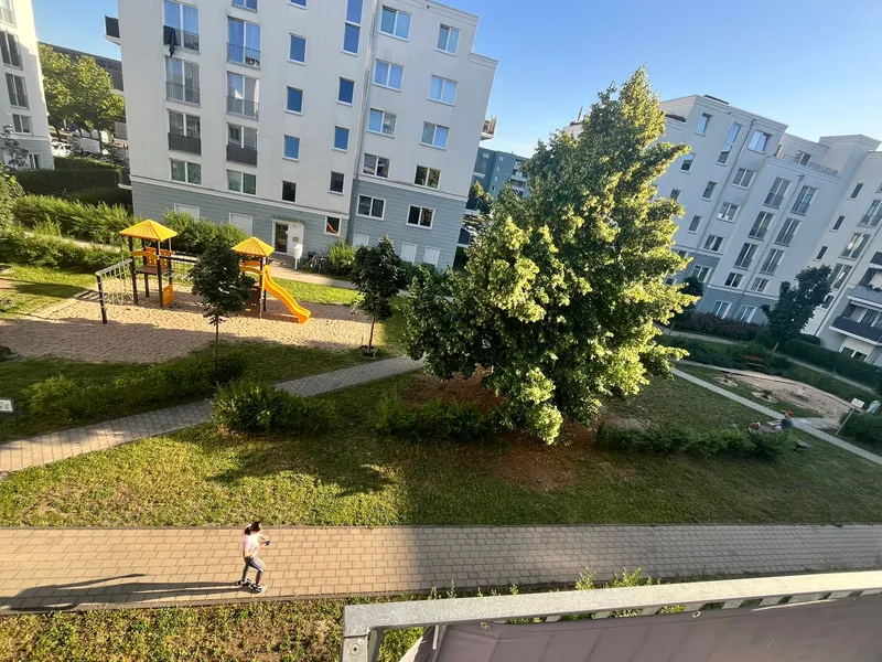 Schöne 3-Zimmerwohnung, WBS für 3- Zimmer benötigt — photo 1